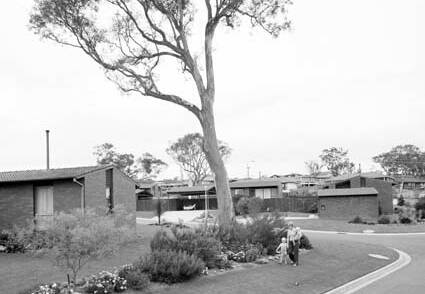 The suburb of innovative design, Charnwood, in 1977. Image courtesy of the National Archives of Australia. A6180, 28/3/77/4 