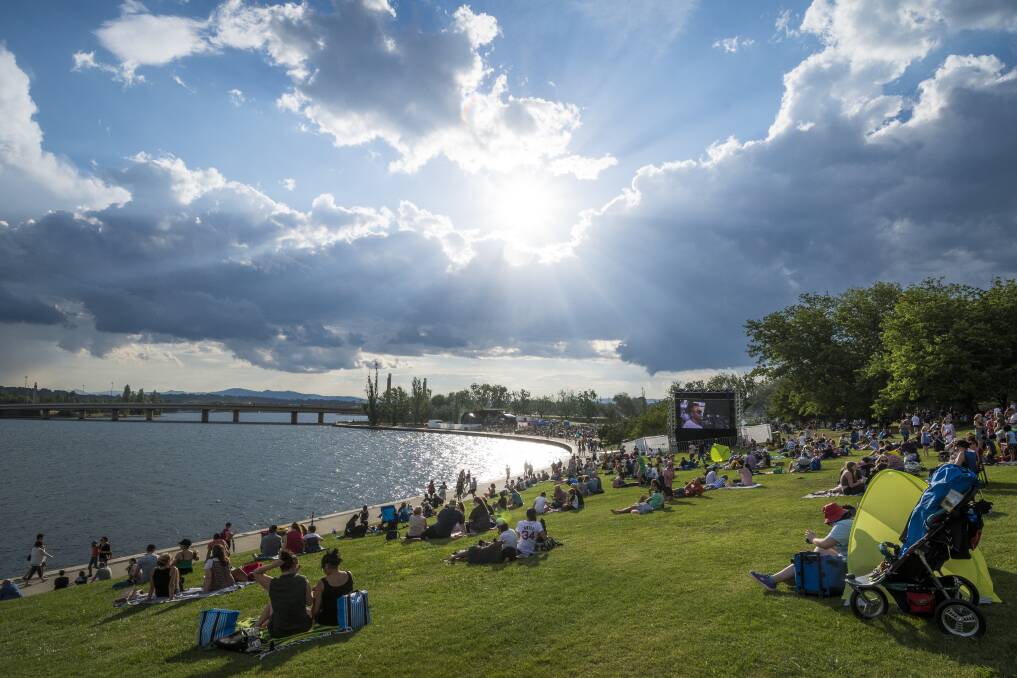 Canberrans enjoy the Australia Day concert at Regatta Point in 2018 under the sun. Photo: Dion Georgopoulos