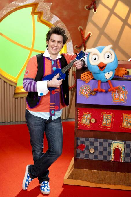 Giggle and Hoot bring their stage show to Canberra in late January.