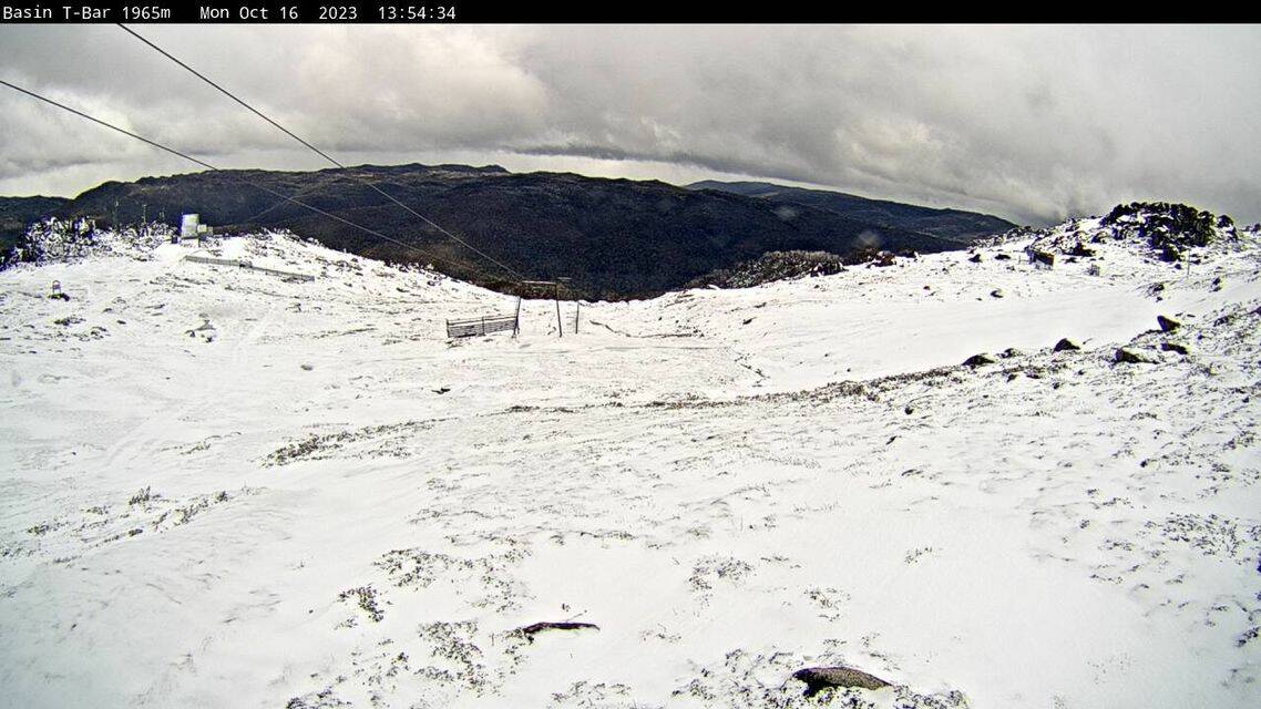 Fresh snow fell in Perisher and Thredbo on Monday. Picture supplied