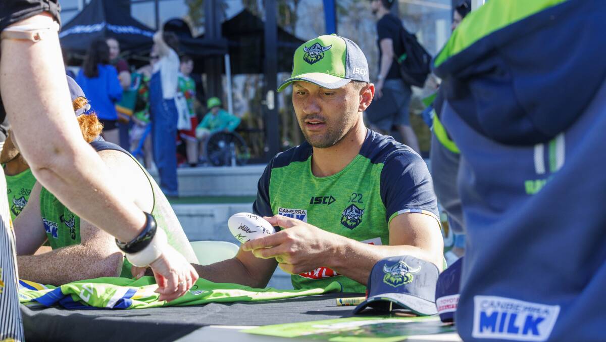Jordan Rapana signs autographs for Raiders fans. Picture by Keegan Carroll