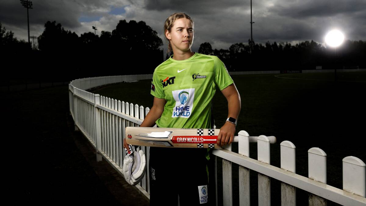 Phoebe Litchfield of the Sydney Thunder. Picture by Phil Hillyard