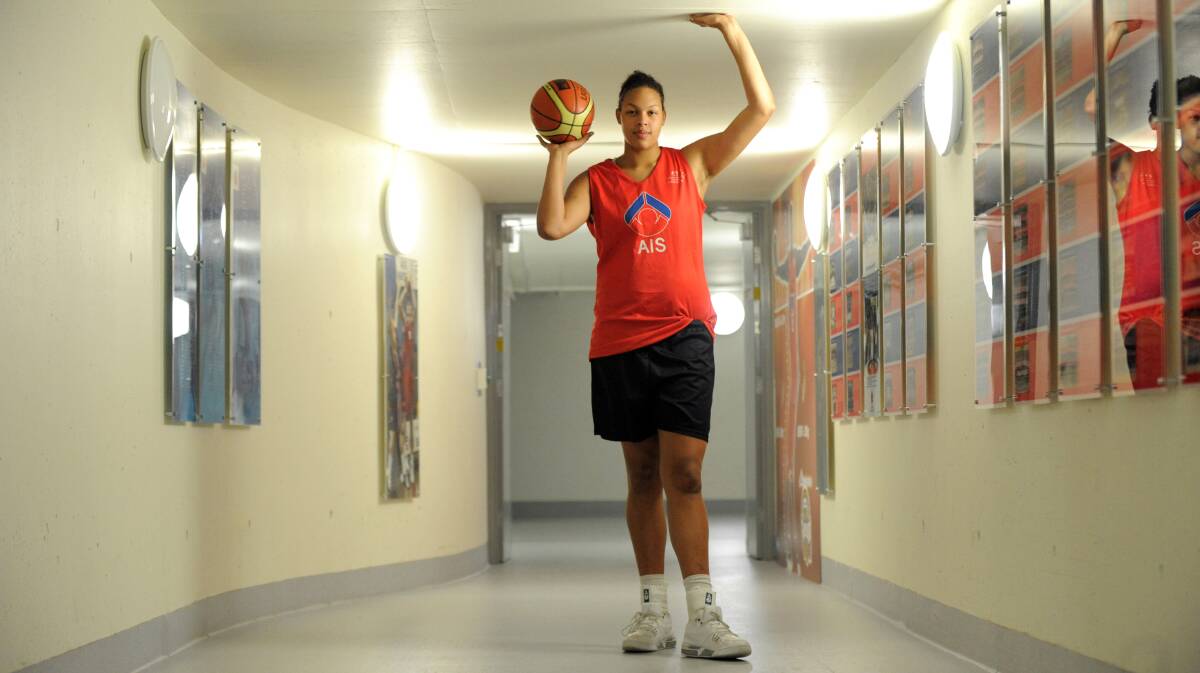Liz Cambage as a 17-year-old at the AIS. Picture by Karleen Minney