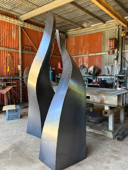 Closer, the sculpture that Jen Mallinson made for Sculpture Bermagui 2023. Picture supplied