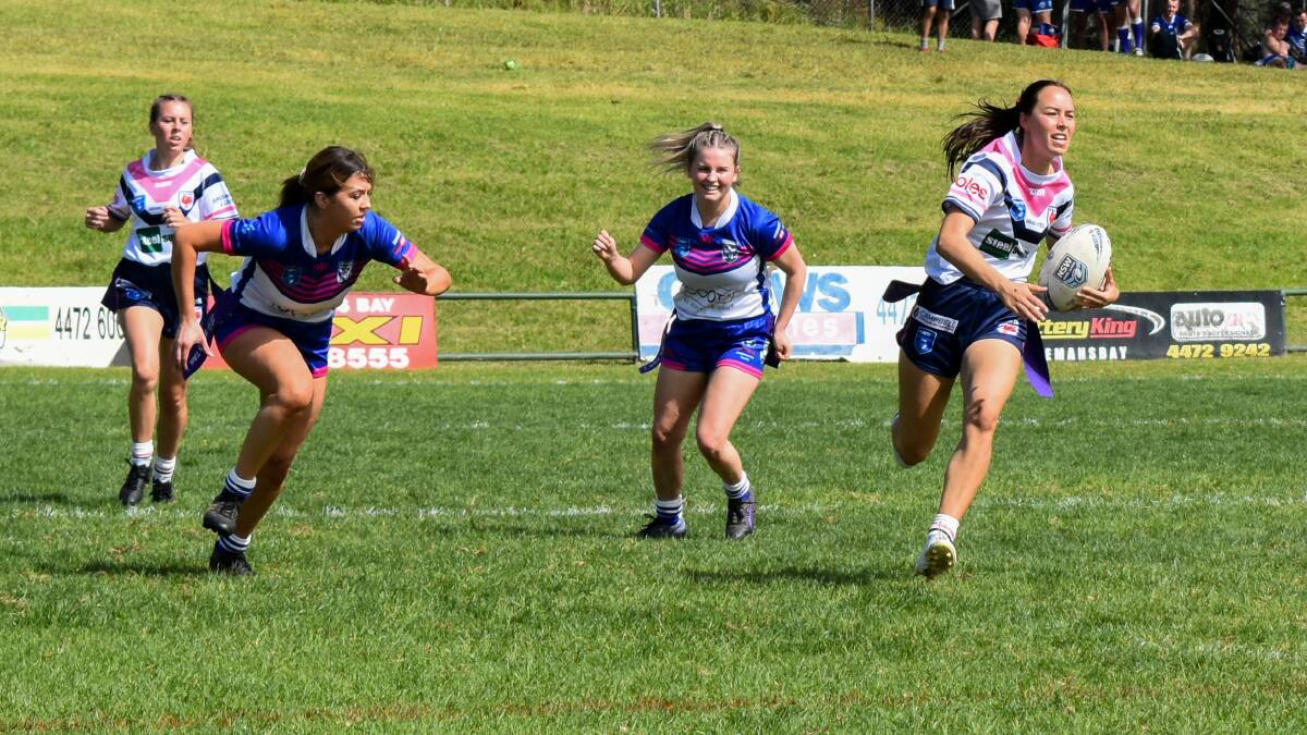 Madison Parbery breaks free for the Bega Chicks against the Cootamundra Bulldogs. Picture supplied Canberra Region Rugby League. 