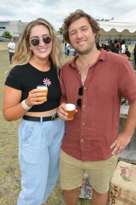 Georgia Pearce and Steve Sharpe enjoying some craft beers the last time the festival was held in 2021. Picture by Ben Smyth. 