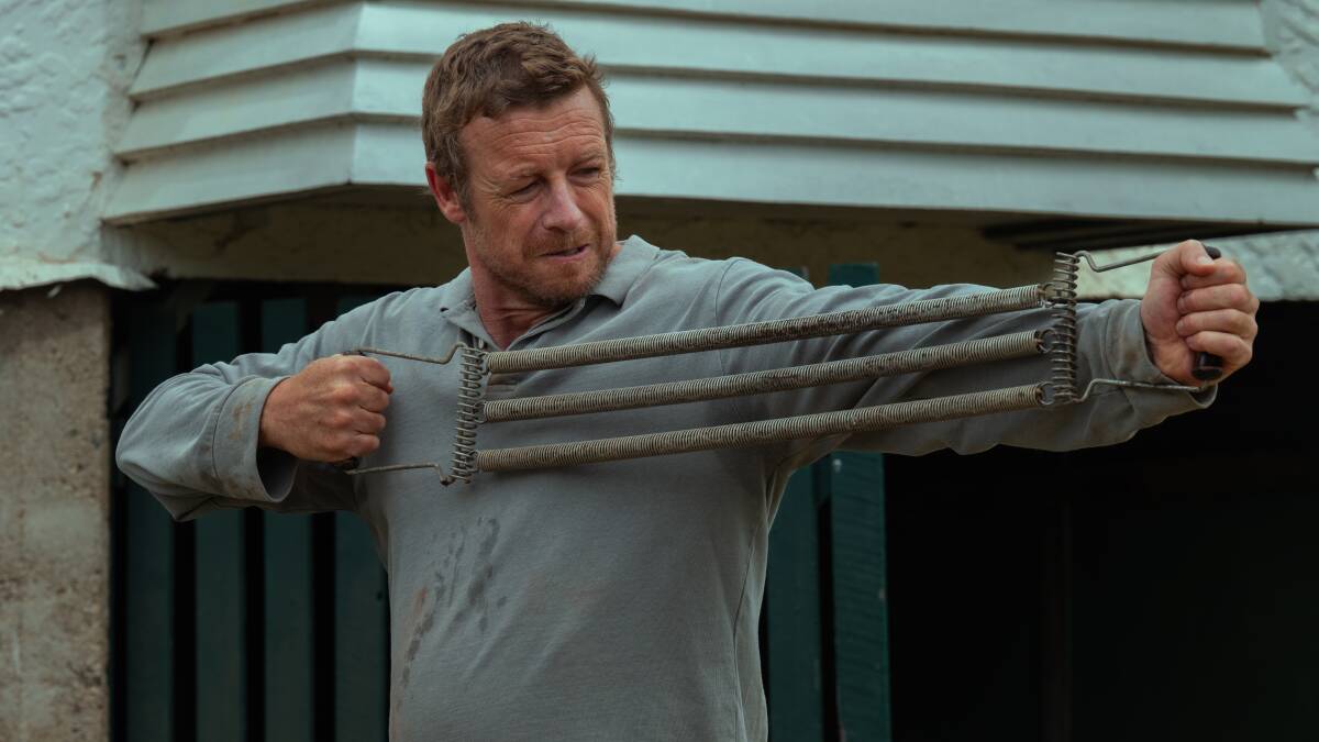 Simon Baker plays the boys' dad, Robert Bell. Picture by Netflix