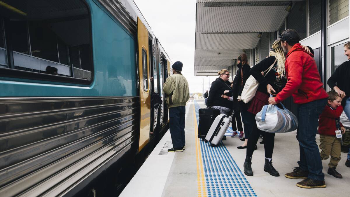 The existing four-hour train to Sydney at the platform in Kingston, a service which Professor Andrew McNaughton believes can be improved. Picture by Rohan Thomson