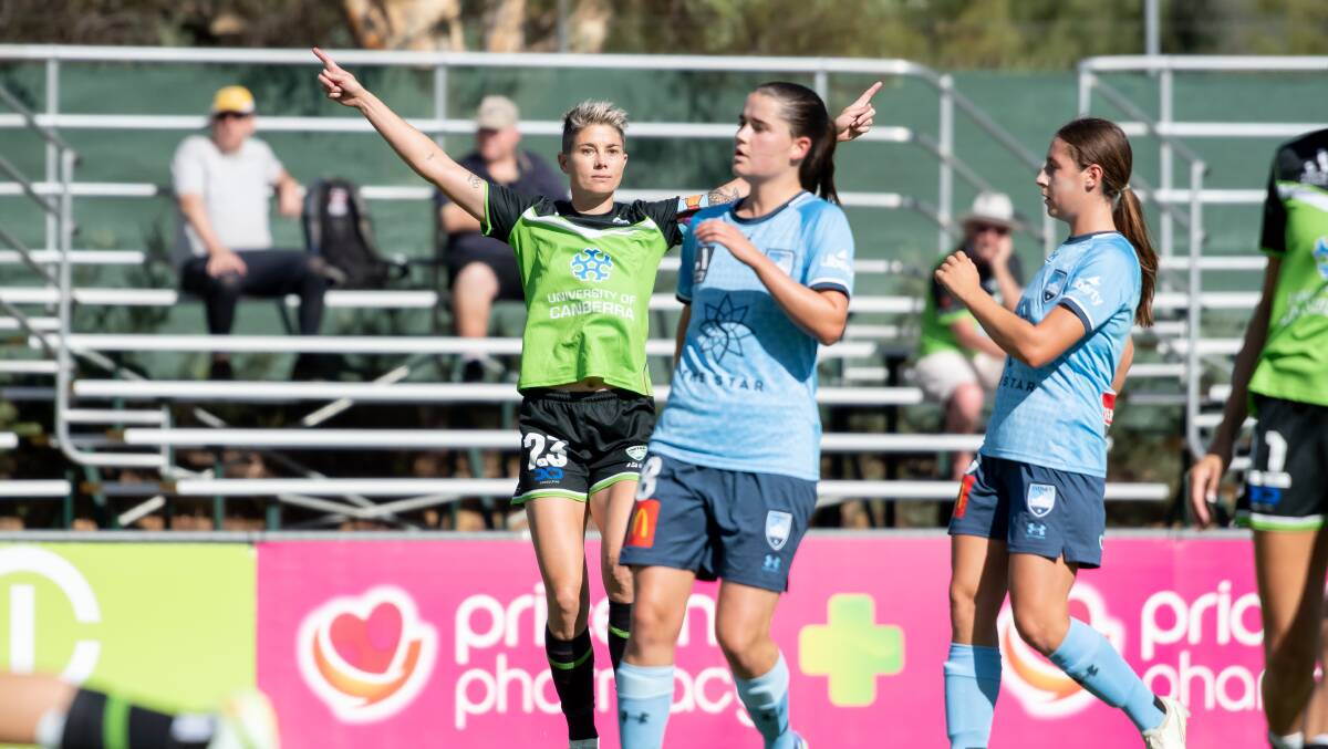 Michelle Heyman is a key piece in Canberra's finals hopes. Picture by Elesa Kurtz
