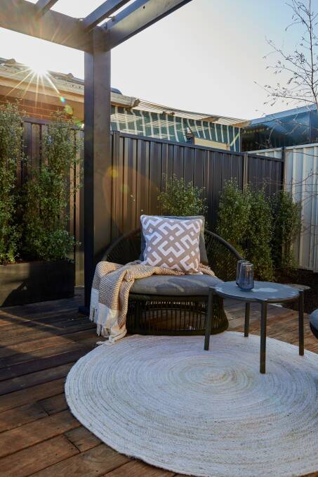 With 20 years of expertise in outdoor furniture Remarkable Outdoor Living pieces reflects a commitment to quality and value.