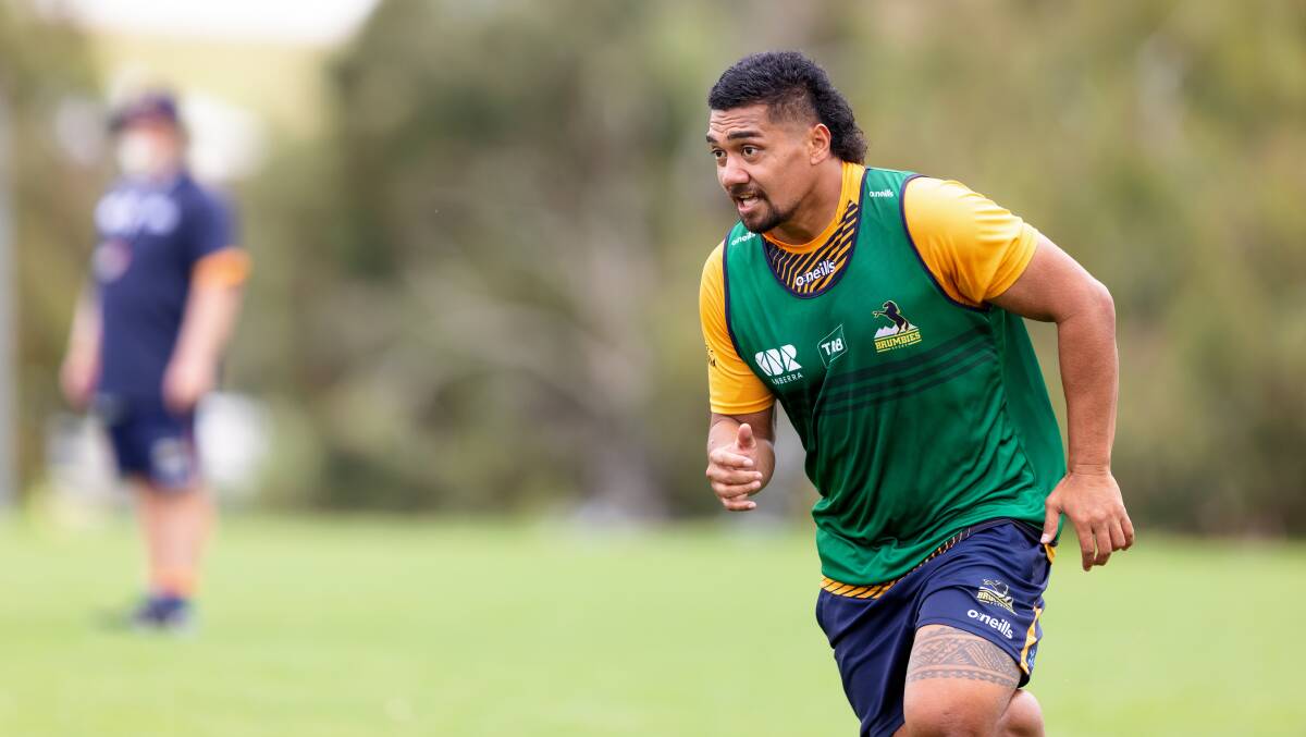 Chris Feauai-Sautia has re-signed with the ACT Brumbies. Picture by Sitthixay Ditthavong