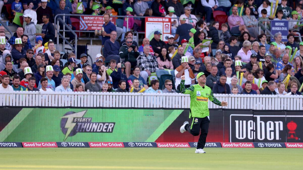 Canberra fans packed into Manuka Oval to watch David Warner and the Sydney Thunder last summer. Picture by James Croucher