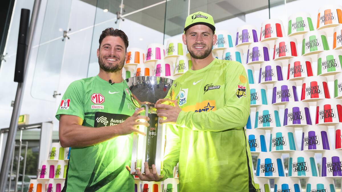 Marcus Stoinis (left) and Alex Hales (right) are looking to put on a show when the Big Bash kicks off in Canberra on Tuesday. Picture by Keegan Carroll