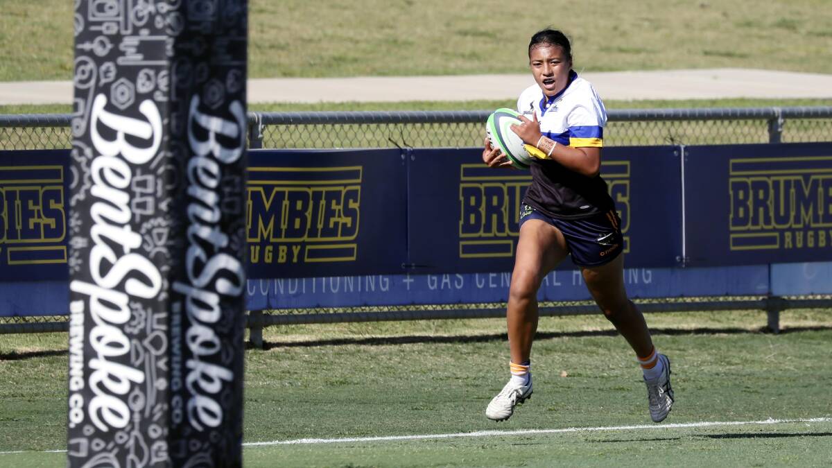 Faitala Moleka scores for the Brumbies during Saturday's trial in Wagga. Picture by Les Smith
