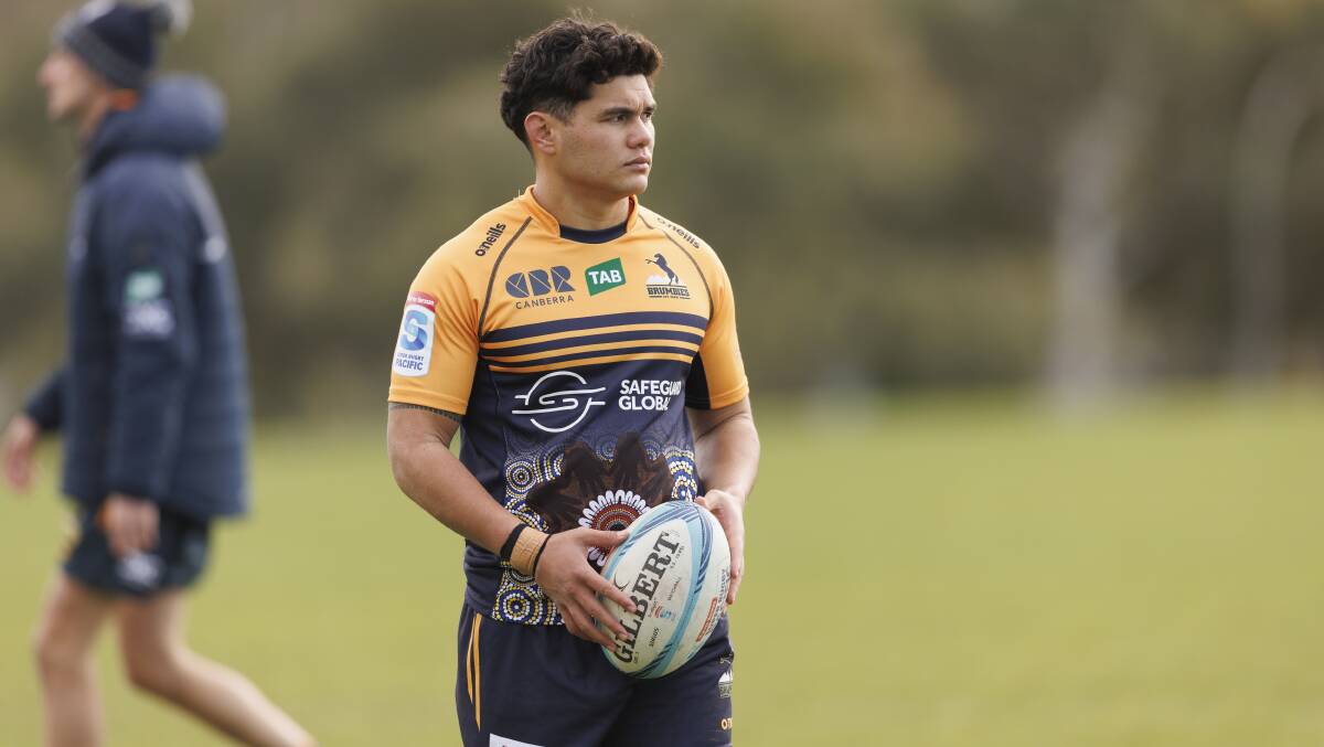 ACT Brumbies flyhalf Noah Lolesio is set for a stint in France as he pursues a Wallabies World Cup call up. Picture by Keegan Carroll