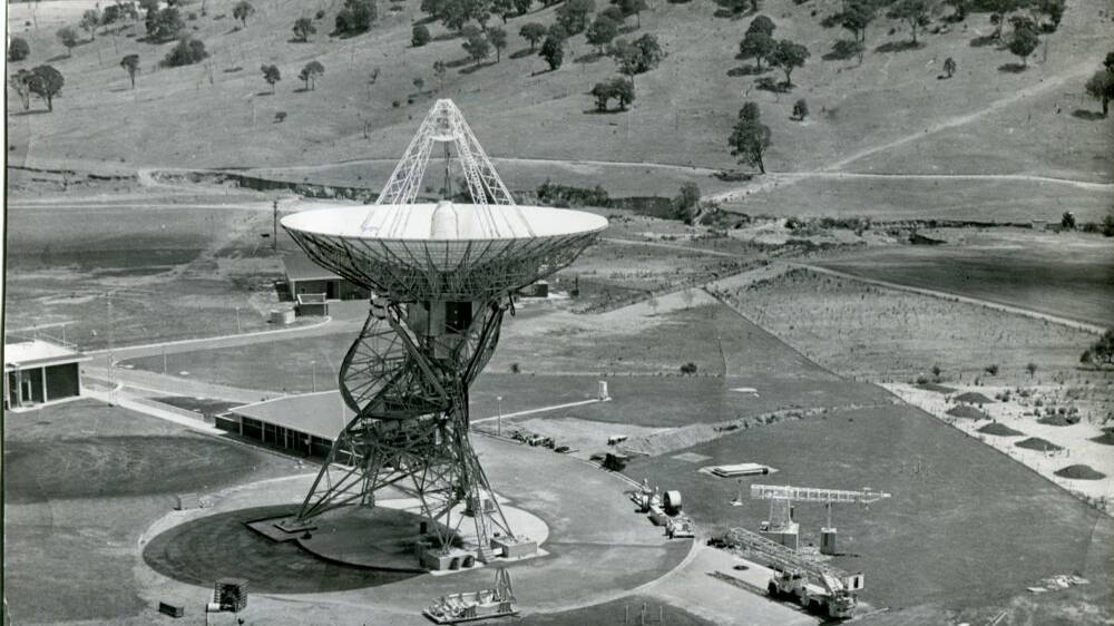 Tidbinbilla Observation Tracking Station (Canberra Deep Space Communication Complex) on March 18, 1965. Picture by unattributed photographer, courtesy of CMAG's Canberra Press Photography Collection, 2018