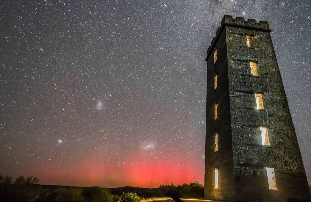 Boyd's Tower and the Aurora Australis. Picture by Peter Harris