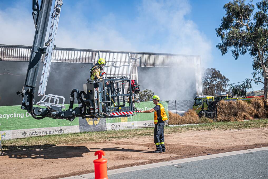 The massive fire at the Hume Materials Recovery Facility (MRF) in December 2022. Picture by Karleen Minney 