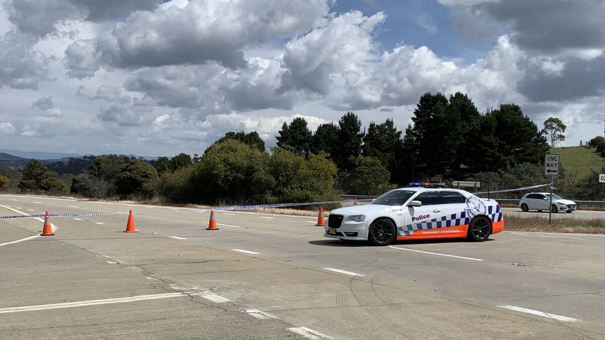 NSW police closed both southbound lanes of the Federal Highway. Picture by Peter Brewer