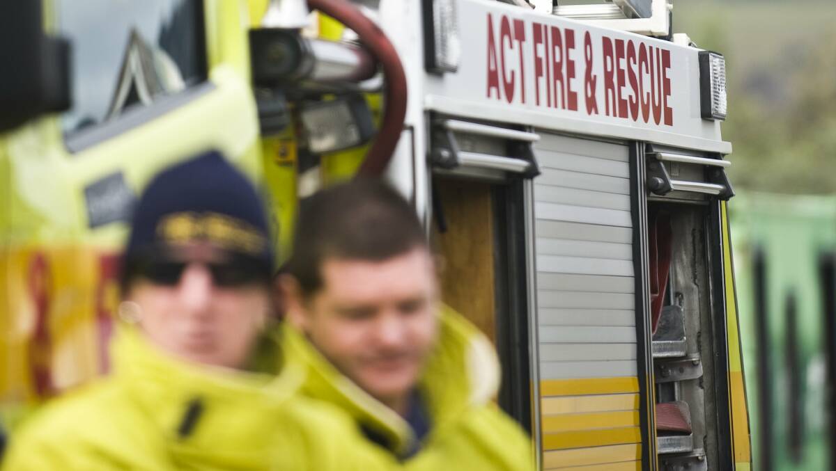 Three rescued from north Canberra unit complex fire