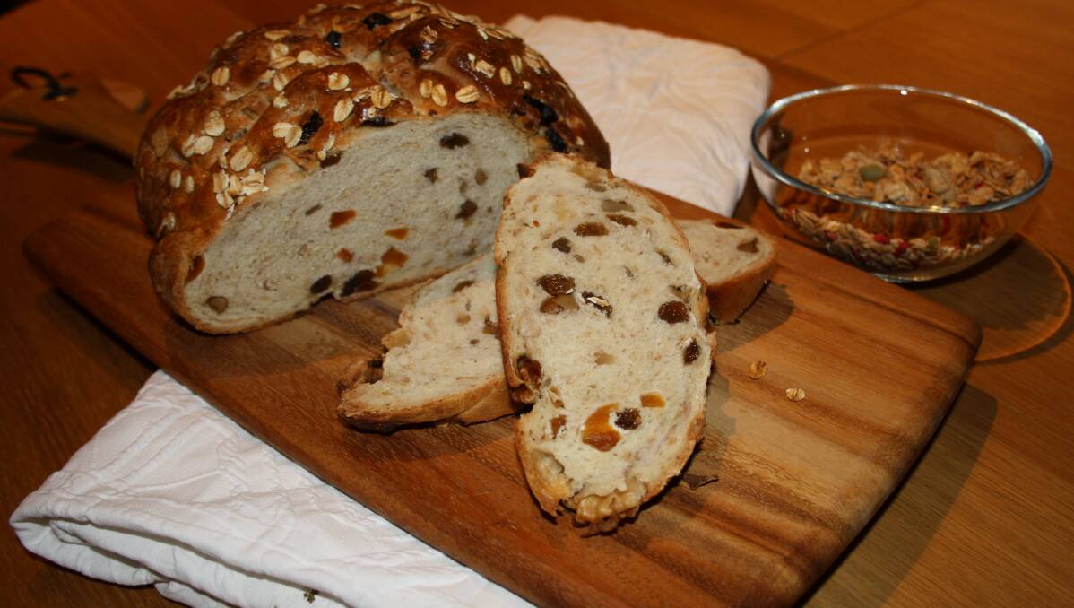Muesli can be used to make a fruit and nut-style bread loaf. 