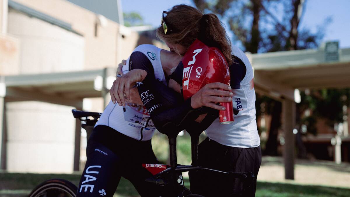 Jay Vine and wife Bre celebrate his time trial victory in Ballarat. Picture by AusCycling/Zac Williams