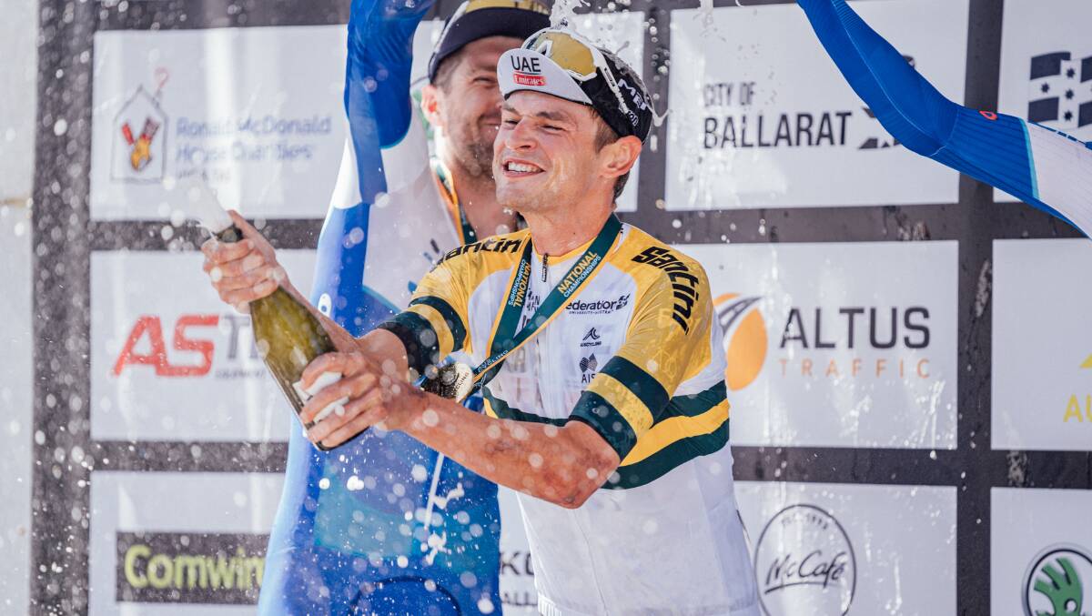 Jay Vine celebrates his time trial national title. Picture by Aus Cycling/Zac Williams