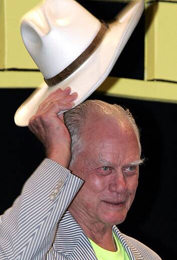 Larry Hagman directed, produced and starred in the pilot.