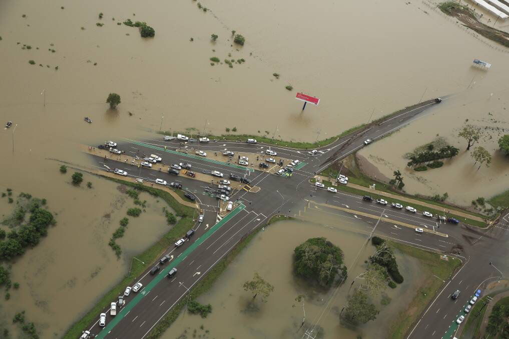 The Townsville floods cut off roads and inundated homes. (File Image) Photo: Andrew Rankin - AAP