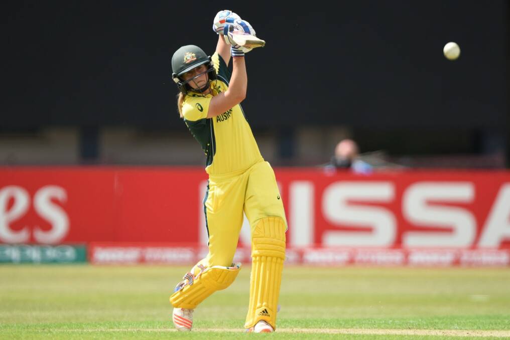 Ellyse Perry helped lead the Aussie fightback with 66 runs. Photo: Getty Images