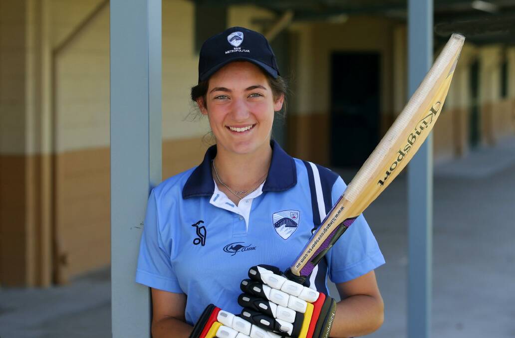 Future star: Clara Iemma has signed a one-year deal with the Sydney Sixers. Photo: John Veage