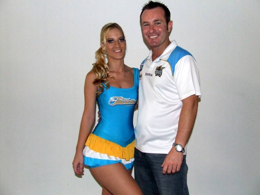 Boyfriend arrested six years after Gold Coast cheerleader's fatal fall ...