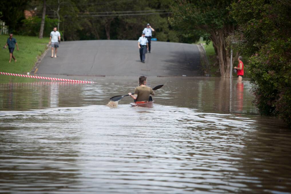 Flooding in the Brisbane suburb of Fairfield in 2011. Photo: Paul Harris