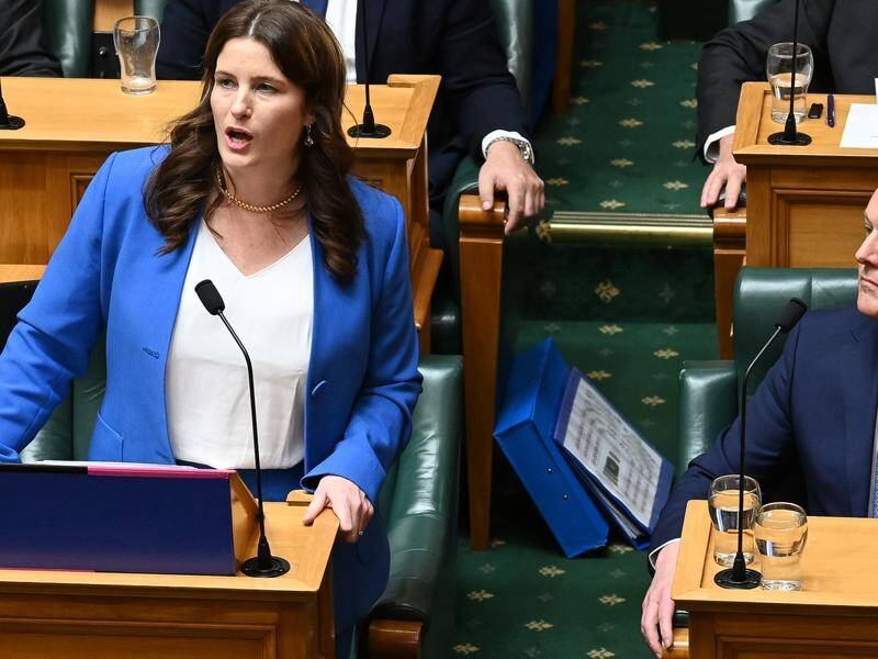 The omission of funding for new cancer drugs had overshadowed the NZ government's first budget. (Ben McKay/AAP PHOTOS)