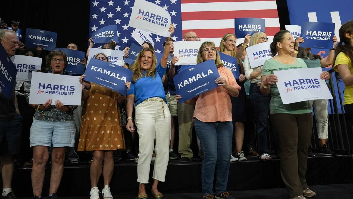 The Democrat campaign raised $US200 million in a week as support for Kamala Harris surges. (AP PHOTO)