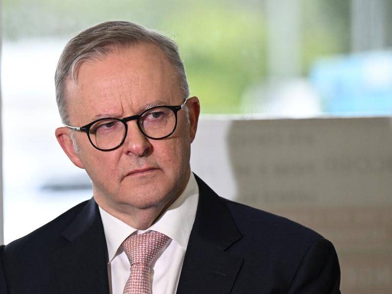 Voters support Prime Minister Anthony Albanese's stage three tax cut changes, polling shows. (Darren England/AAP PHOTOS)