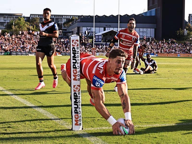 Zac Lomax has enjoyed another weekend on the wing for the Dragons in a victory over Wests Tigers. (Mark Evans/AAP PHOTOS)