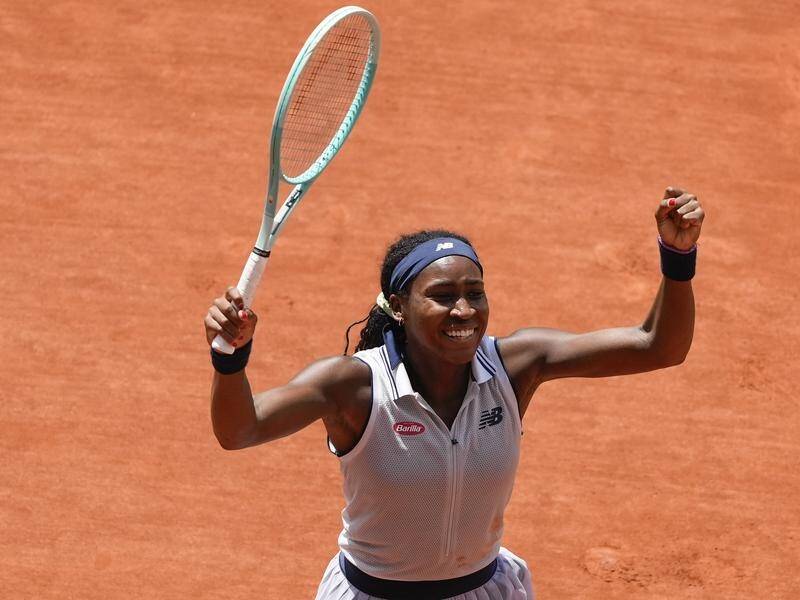 Coco Gauff celebrates her quarter-final win over Ons Jabeur at the French Open. (AP PHOTO)