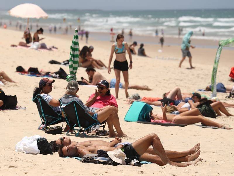 International tourists to Australia are staying longer and spending more than they did pre-COVID-19. (JASON O'BRIEN/AAP PHOTOS)