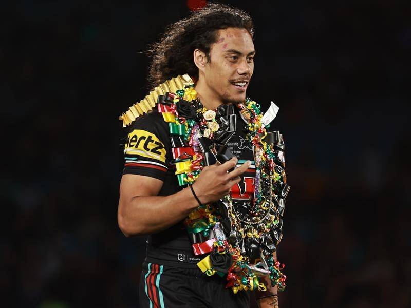 Penrith No.6 Jarome Luai heads a list of more than 150 NRL players off contract at the end of 2024. (Mark Evans/AAP PHOTOS)