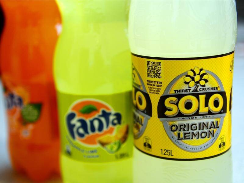 The alcoholic version of the carbonated lemon-flavoured soft drink Solo will be rebranded. (Dan Peled/AAP PHOTOS)