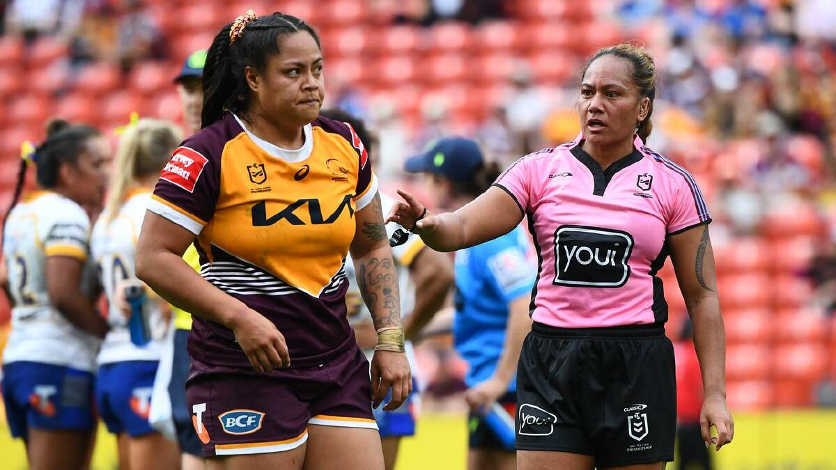 Annetta-Claudia Nu'uausala is sin-binned after a scuffle during Brisbane's loss to Parramatta. (Jono Searle/AAP PHOTOS)