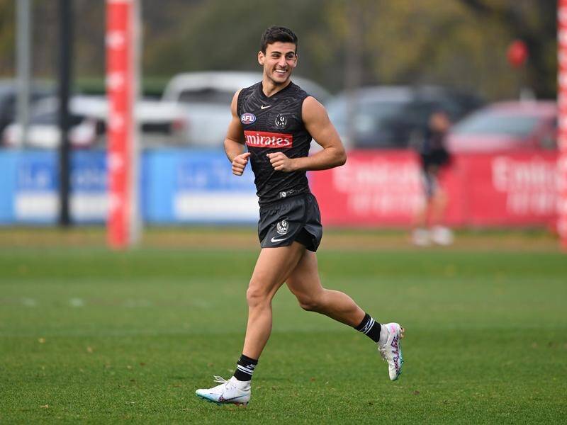 Nick Daicos successfully came through training for Collingwood on Friday. (James Ross/AAP PHOTOS)