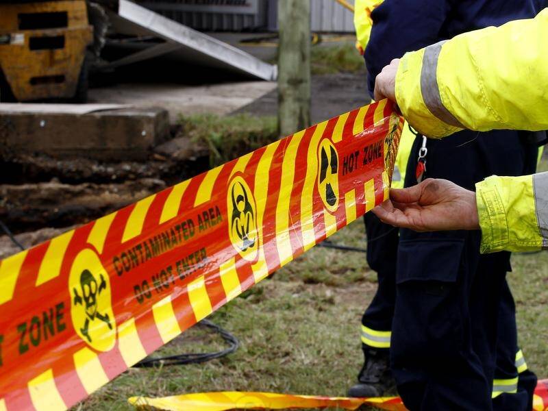 Home renovators are being urged not to cut corners when it comes to the correct removal of asbestos. (Nikki Short/AAP PHOTOS)