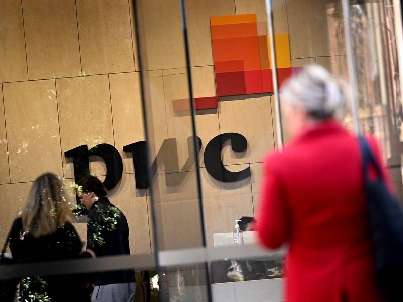 The AFP's chief says a criminal report wasn't made about PwC until this year. (Joel Carrett/AAP PHOTOS)