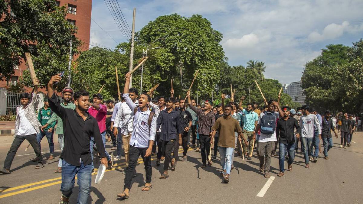 Protesters in Dhaka have rallied against public sector job quotas they view as being unfair. (EPA PHOTO)