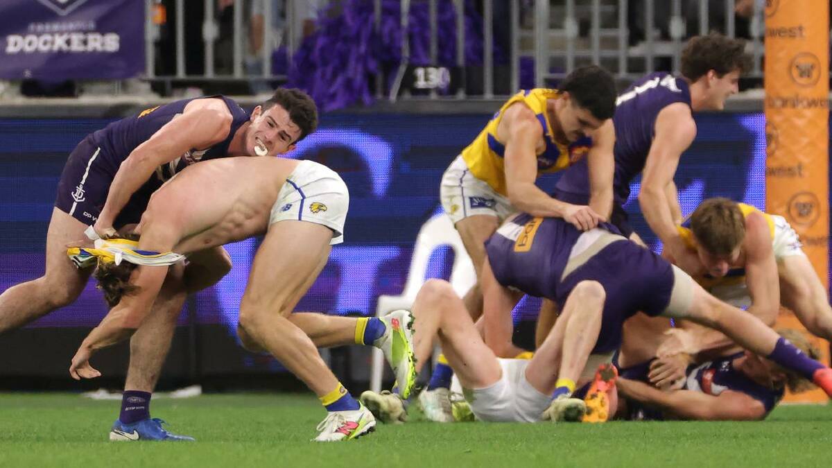 Dockers and Eagles players got a little hot under the collar on derby day at Optus Stadium. (Richard Wainwright/AAP PHOTOS)