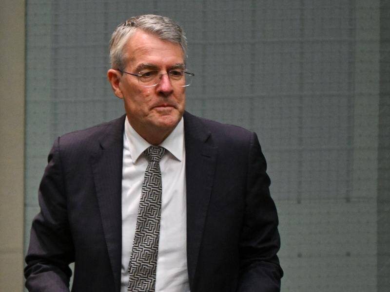 Attorney-General Mark Dreyfus says a new bill will enhance Australia's response to foreign bribery. (Lukas Coch/AAP PHOTOS)