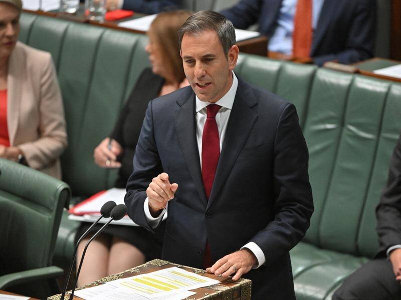 Treasurer Jim Chalmers says annual inflation peaked in the economy around Christmas time. (Mick Tsikas/AAP PHOTOS)
