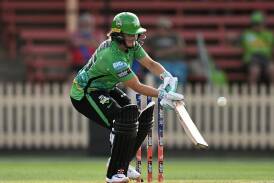 Alice Capsey, batting here for the Melbourne Stars in the WBBL, took England to victory against NZ. (Dan Himbrechts/AAP PHOTOS)